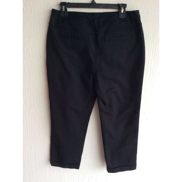 Chico’s, Size 1 (US 8), So Slimming Cropped Cuff Black Pants - Picture 4 of 8